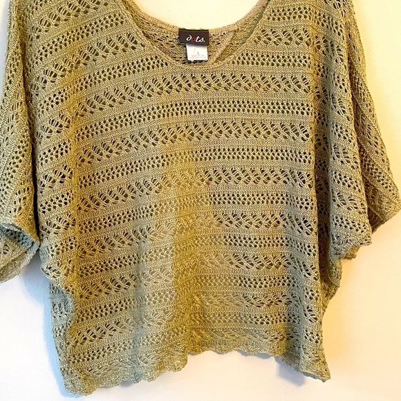 Dots Crochet Cropped Backless Sweater Size L - Picture 3 of 8